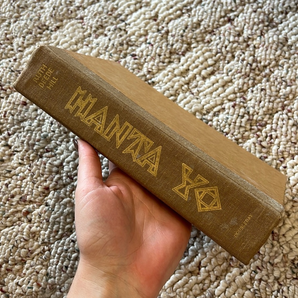HANTA YO by Ruth Beebe Hill Book